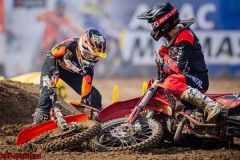 Dreetz , 150821 , ADAC MX Masters

Im Bild: Maximilian Werner ( Deutschland / KTM / Kosak Racing Team ) und Jan Krug ( Deutschland / GasGas / KMP Honda Racing ) beim ADAC MX Junior Cup 125

Foto: Steve Bauerschmidt