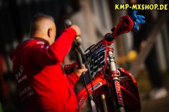 Dreetz , 300923 , ADAC MX Masters

Im Bild: Die Maschine von Ludovic Macler ( Frankreich / Honda / KMP Honda Racing ) beim ADAC MX Masters

Foto: Steve Bauerschmidt