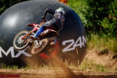 Tensfeld , 170721 , ADAC MX Masters

Im Bild: Tom Schröder ( Deutschland / Honda / KMP Honda Racing ) beim ADAC MX Masters

Foto: Steve Bauerschmidt