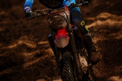 sb250830a153