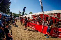 Jauer , 040922 , ADAC MX Masters

Im Bild: KMP Honda Racing im Fahrerlager beim ADAC MX Masters

Foto: Steve Bauerschmidt