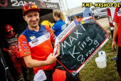 Vellahn , 260524 , ADAC MX Masters

Im Bild: Mechaniker von Maximilian Nagl ( Deutschland / Honda / KMP Honda Racing powered by Krettek ) beim ADAC MX Masters

Foto: Steve Bauerschmidt